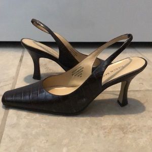 Karen Scott Leather Heels